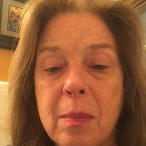 Meet your Posher, Beth